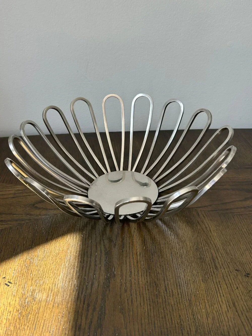 Vintage Metal Flower Shaped Fruit Bowl Basket